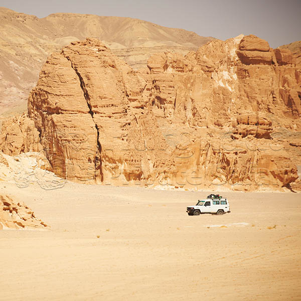 Private Jeep Safari Tours from El Gouna
